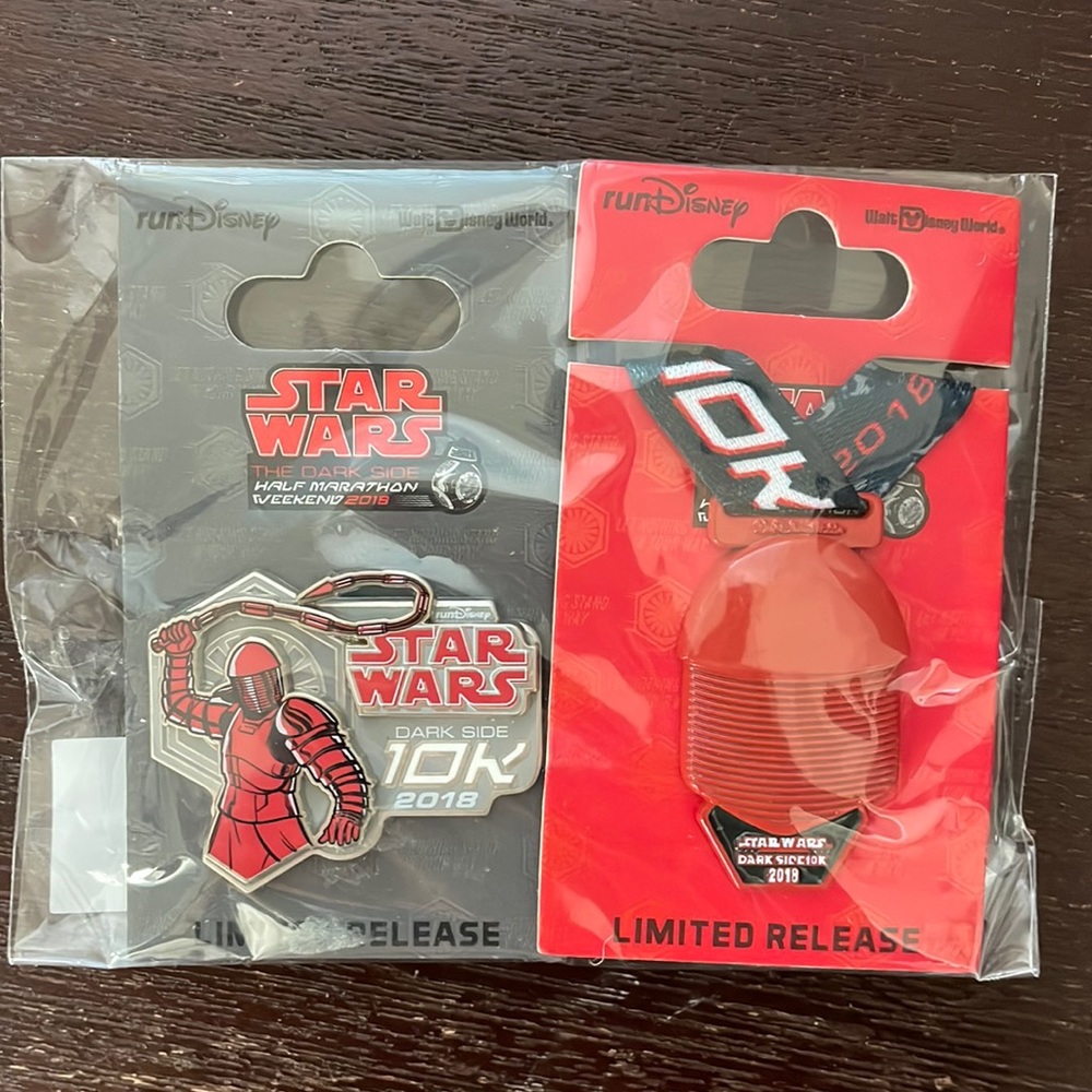 Star Wars dark side 2018 run Disney pins